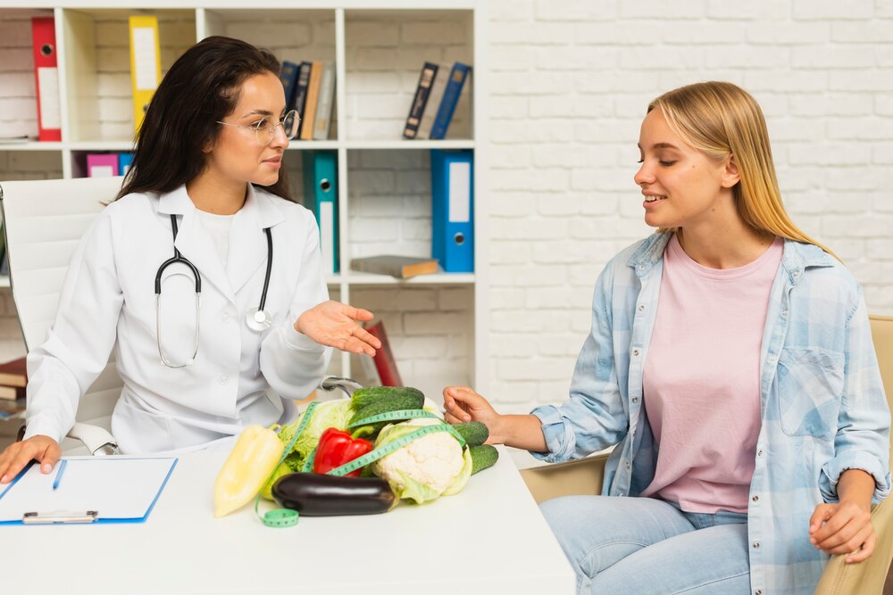 Medium shot doctor talking to patient about vegetables